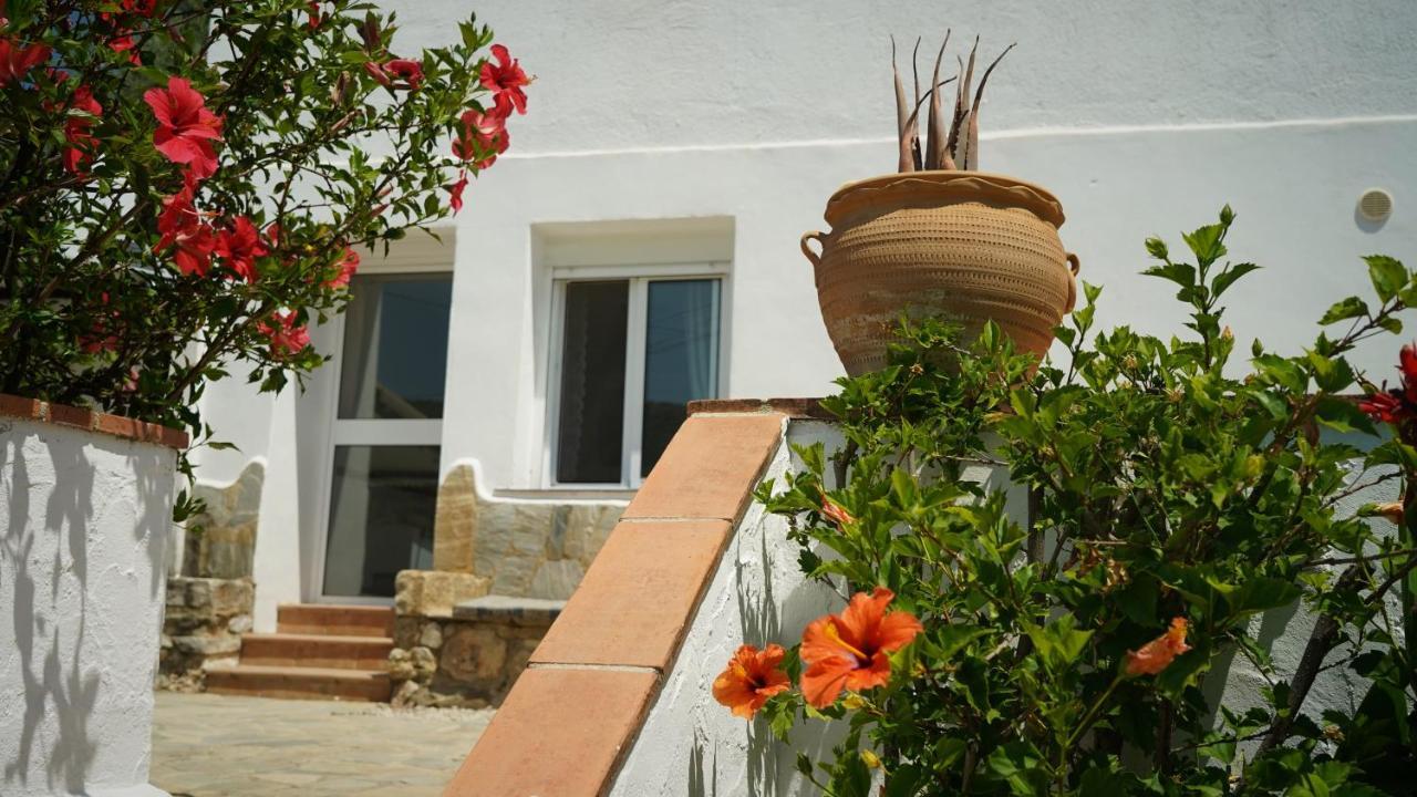 One Life Malaga Retreat Hotel Periana Bagian luar foto