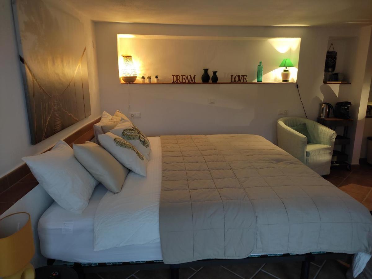 One Life Malaga Retreat Hotel Periana Bagian luar foto