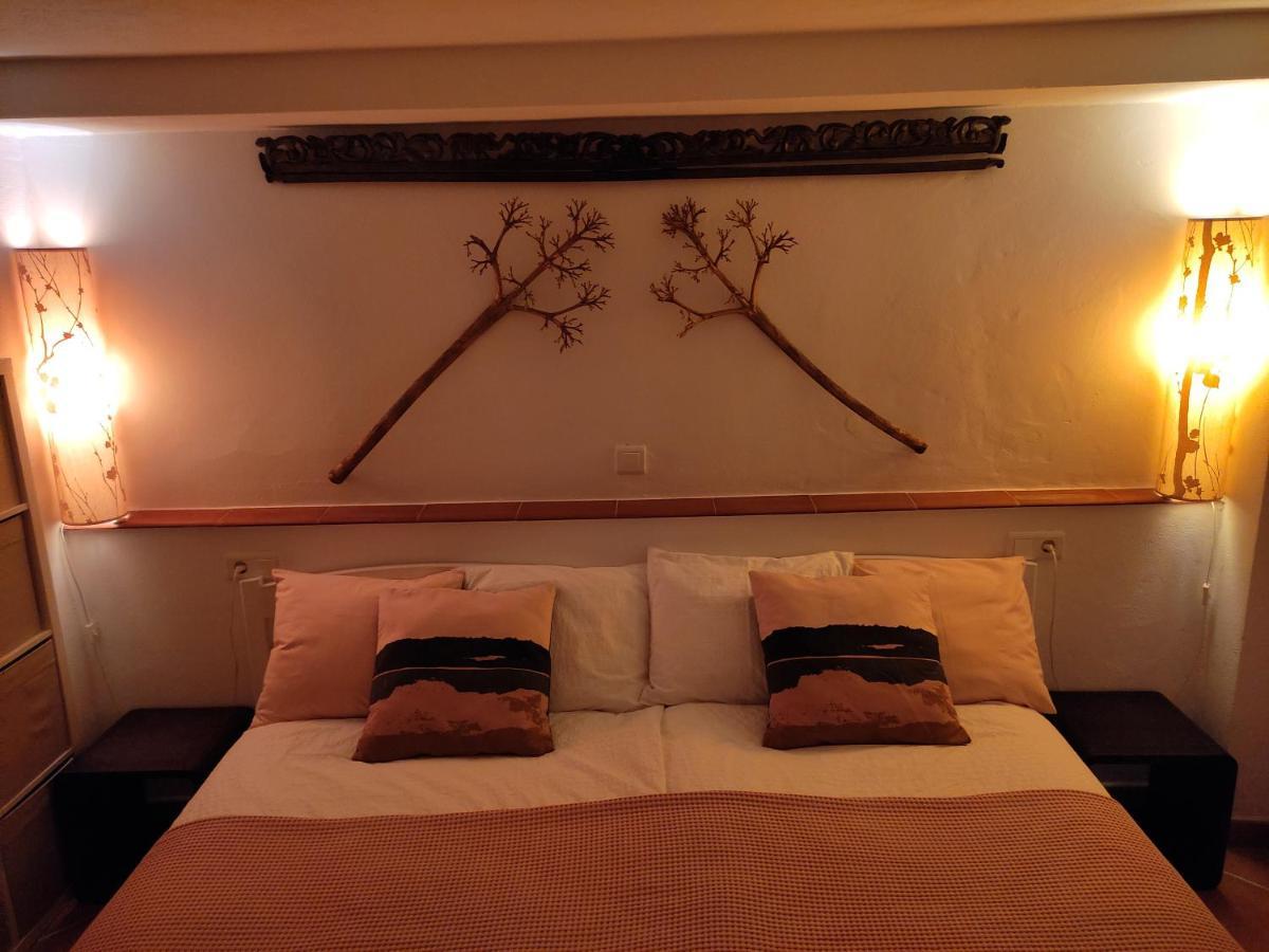 One Life Malaga Retreat Hotel Periana Bagian luar foto