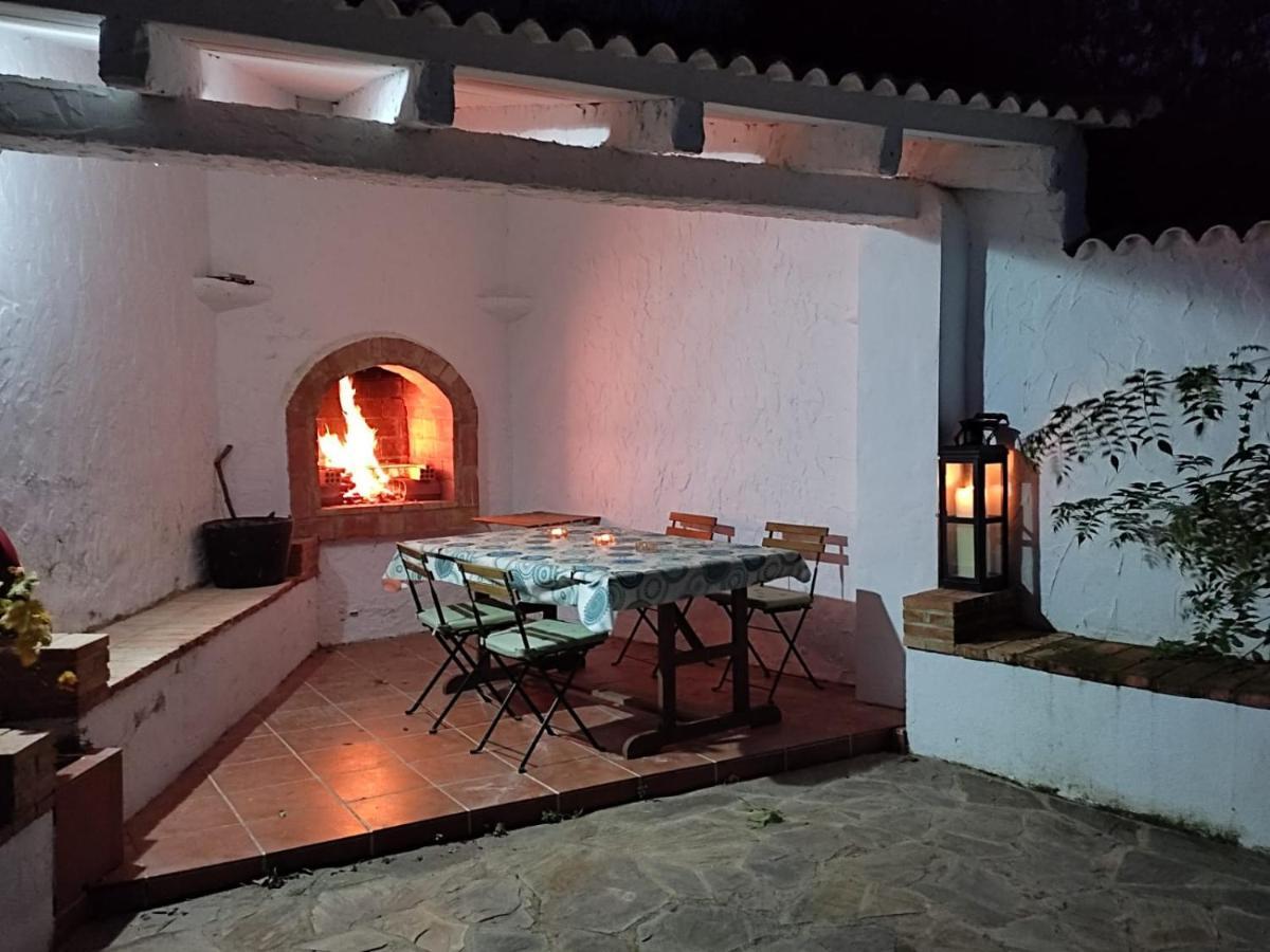 One Life Malaga Retreat Hotel Periana Bagian luar foto
