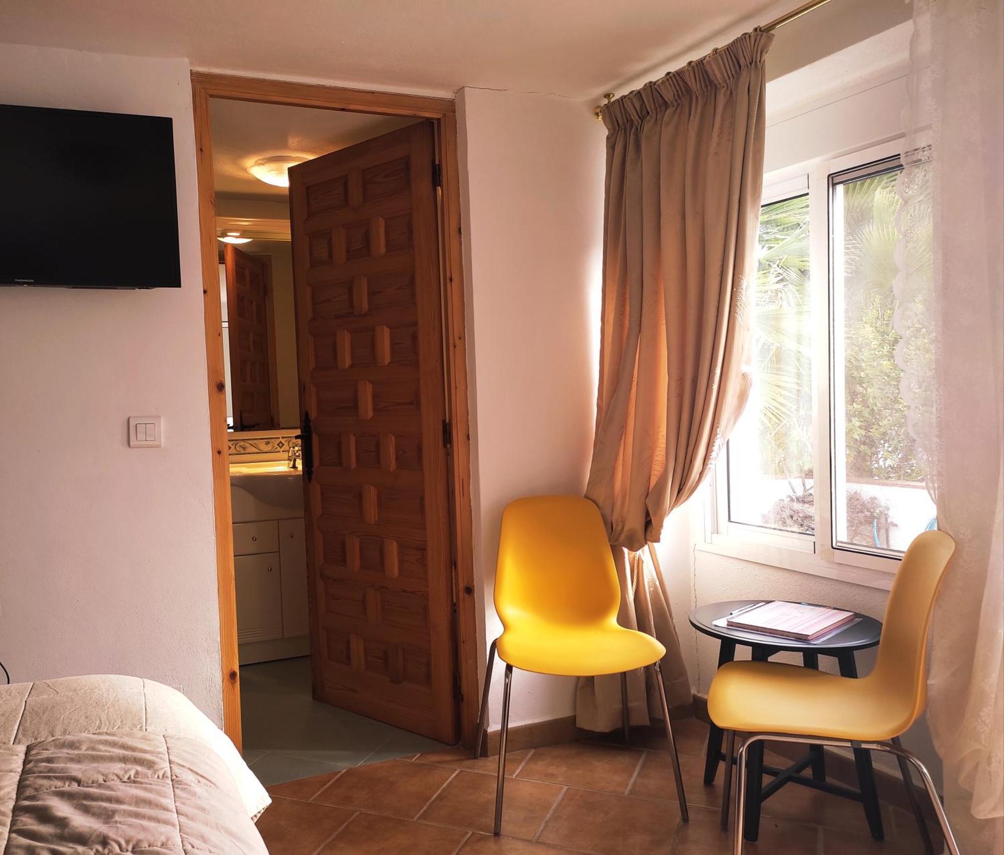 One Life Malaga Retreat Hotel Periana Ruang foto